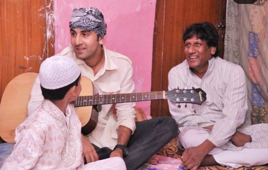 Ranbir Kapoor visiting Ustad Chand Nizami and family
