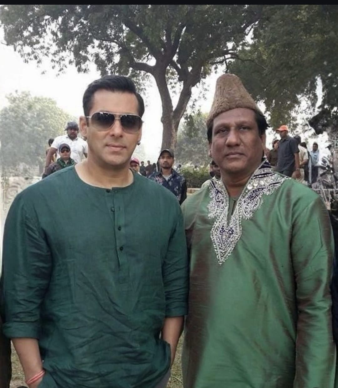 Salman Khan with Ustad Chand Nizami